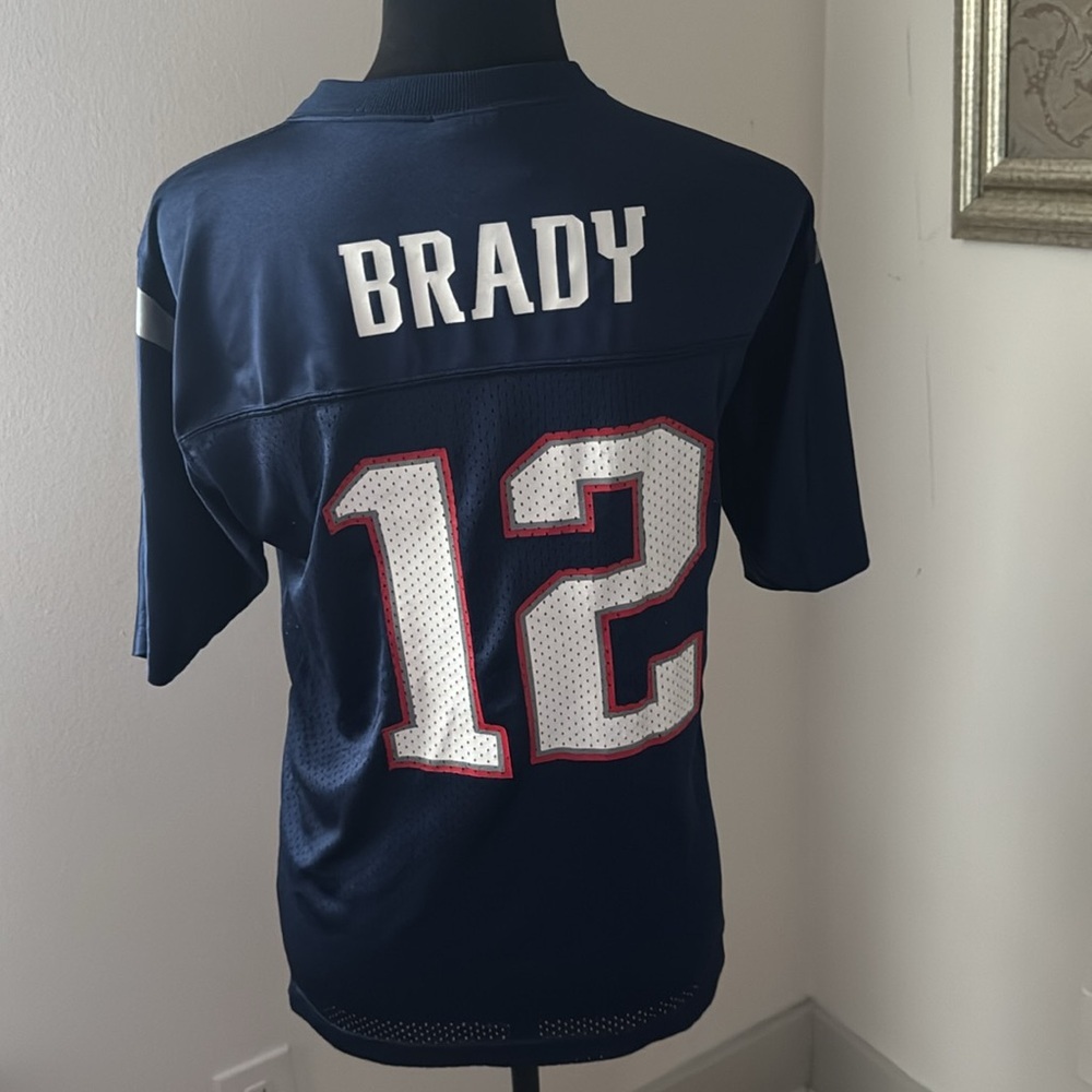 New England Patriots BRADY‎ #12 NFL Players Jersey Youth Sz L (14-16)